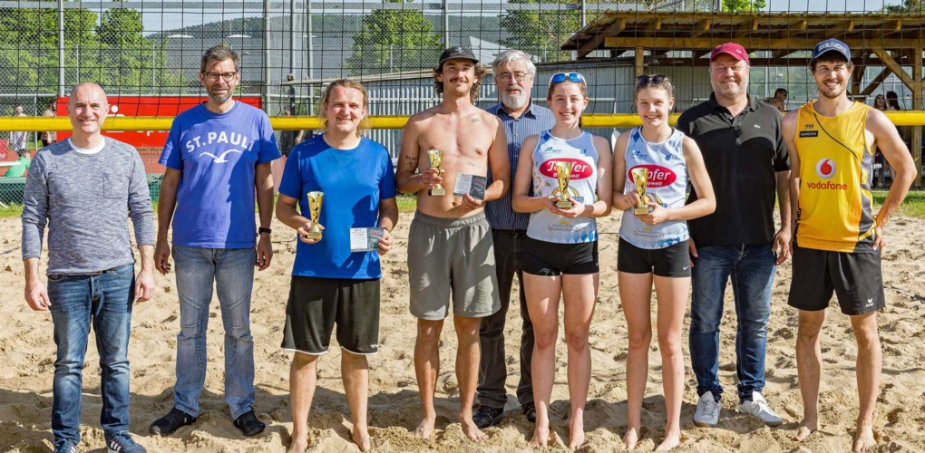 17 Teams kämpfen um den Titel im Landkreis-Beachvolleyball