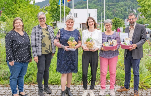 Natascha Fries und Maria Steiner sprechen für Arbeitskreis Selbsthilfe