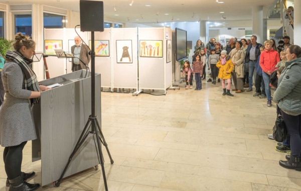 Schaefler-Preis-Bilder im Foyer des Landratsamts zu bewundern